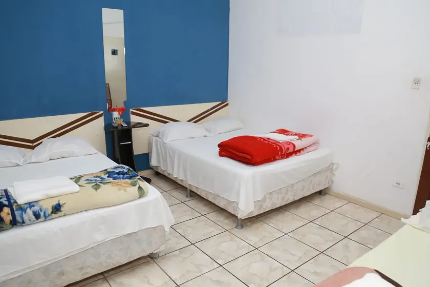 OYO Ramos Hotel - Image 1