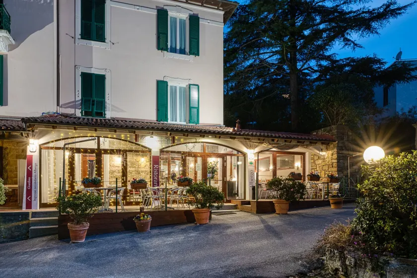 Hotel Ristorante Il Caminetto - Image 1
