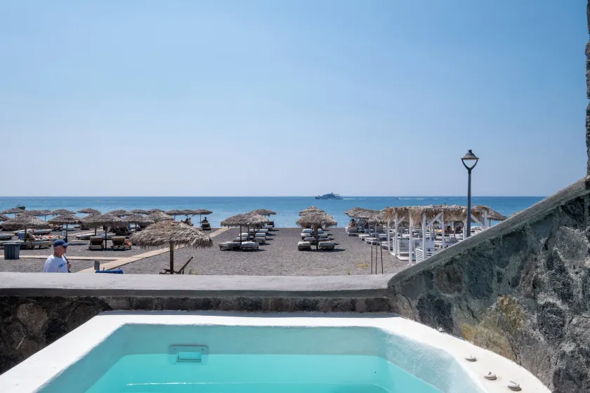 Sand Gem - Beach Apartments - Image 1