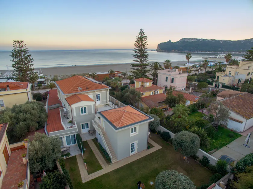 Hotel La Villa Del Mare - Image 1