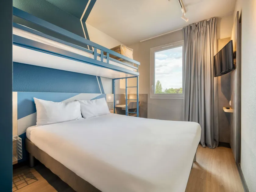 Ibis Budget Orly Chevilly Tram 7 - Image 1