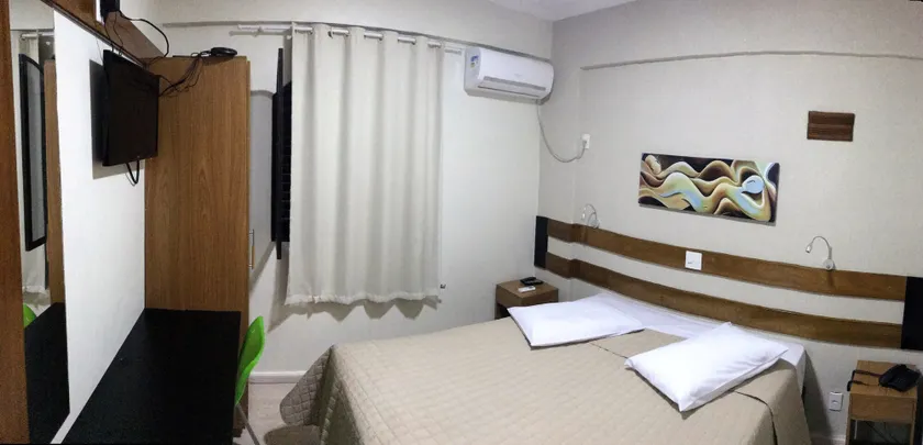 Hotel King - Image 1