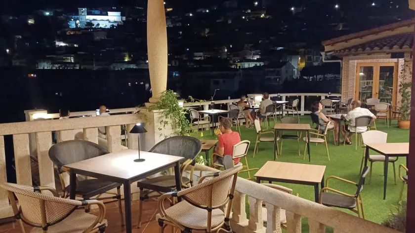 Hostal El Cerro - Only Adults - Image 1