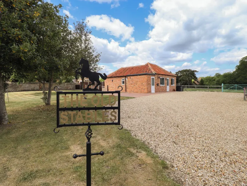The Old Stables - Image 1