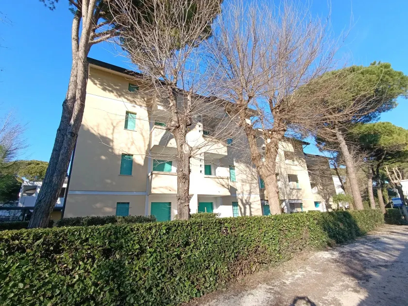 Cozy and Functional Flat in Bibione - Image 1