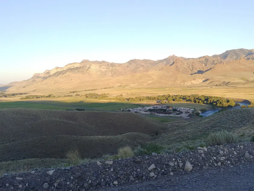Yellowstone Valley Inn - Image 1
