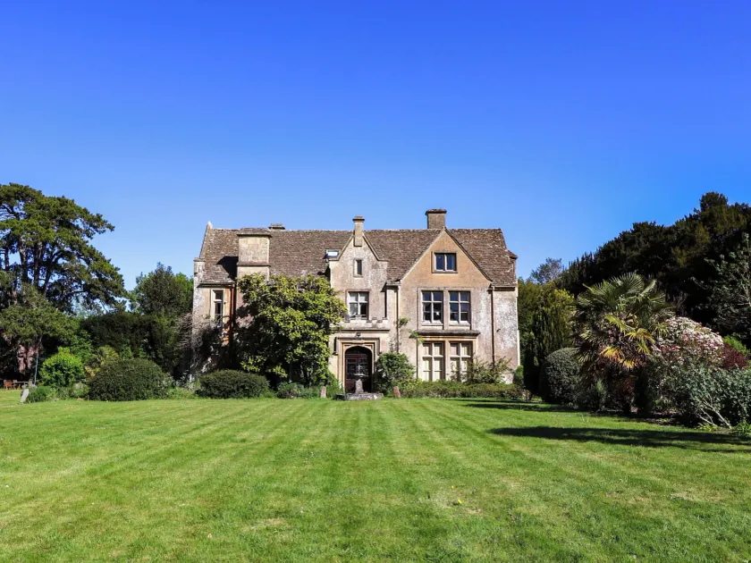 The West Wing - Image 1