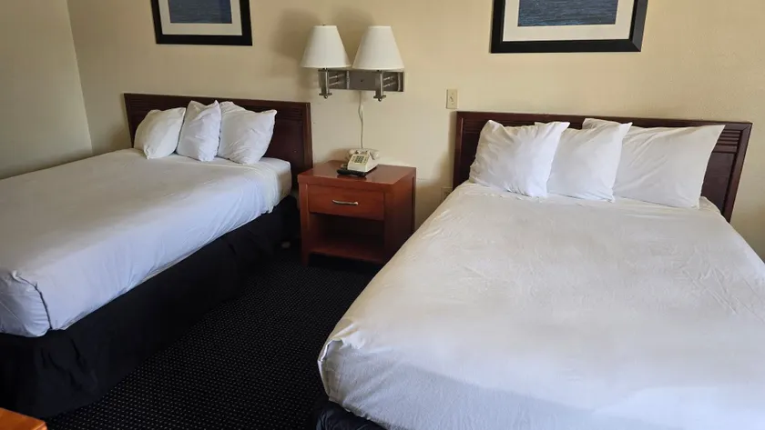 Terrace Inn and Suites - Image 1