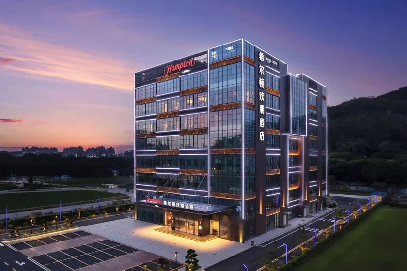 Hampton by Hilton Guangzhou Tinahe Smart City - Image 1
