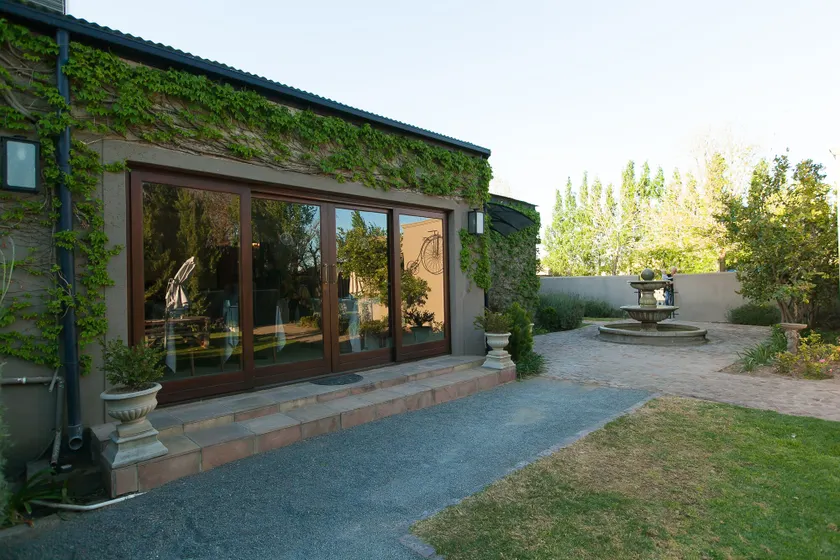 Old House Lodge - Image 1