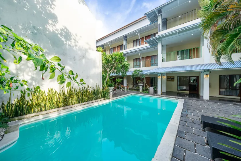 Spazzio Bali Hotel - Image 1