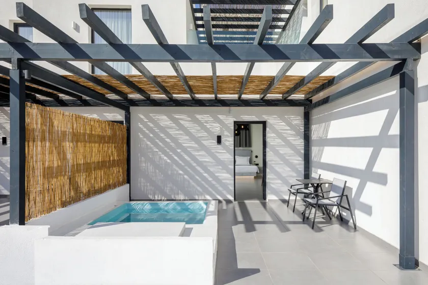 Blé Suites Santorini - Image 1