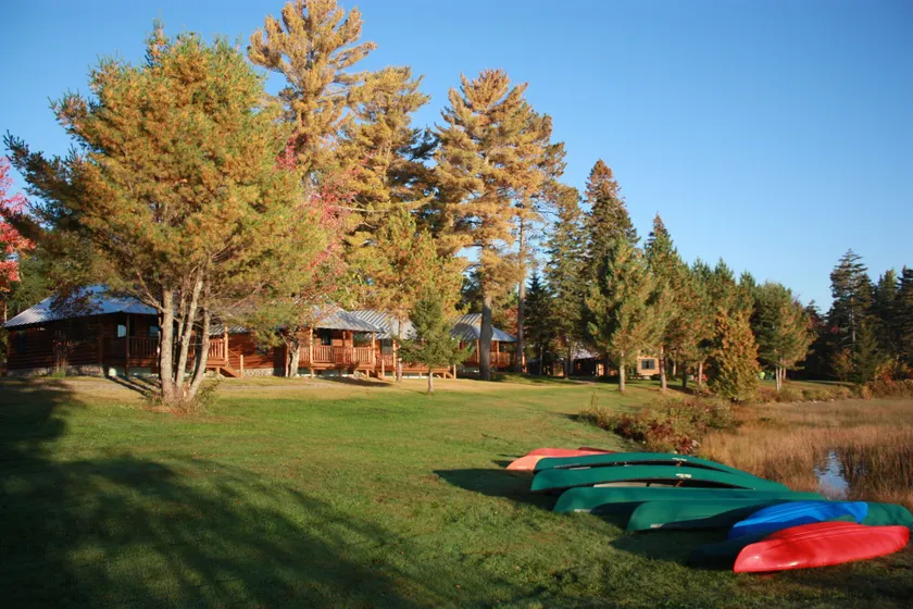 Lake Parlin Lodge & Cabins - Image 1