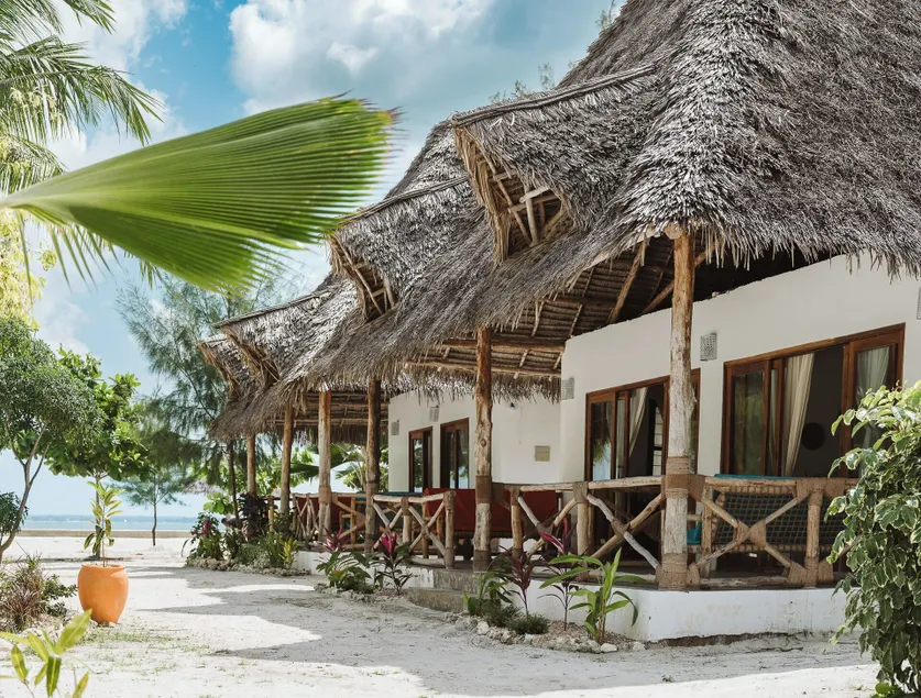 Bahati Sunset Bungalows - Image 1