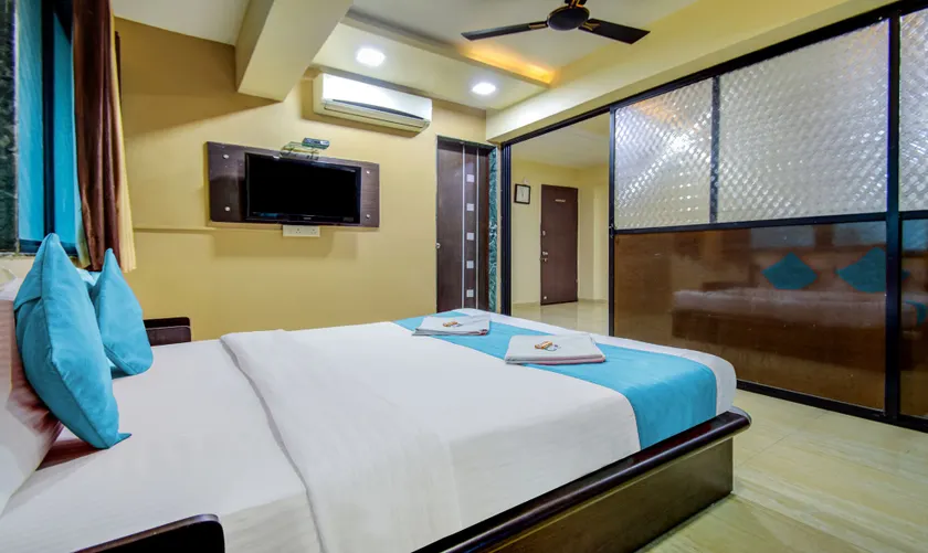 Hotel Rajdeep Inn - Image 1