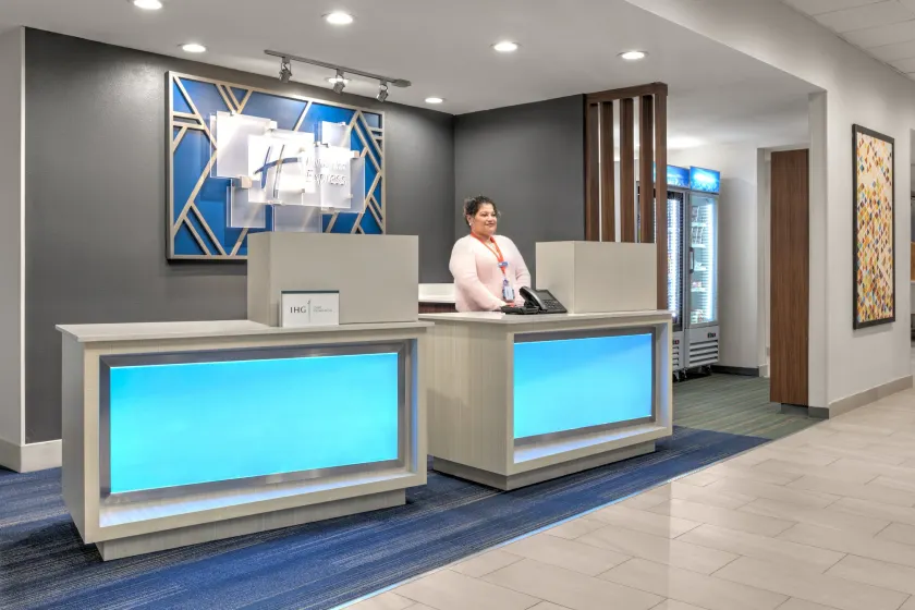 Holiday Inn Express - San Antonio East I-10 by IHG - Resepsjon