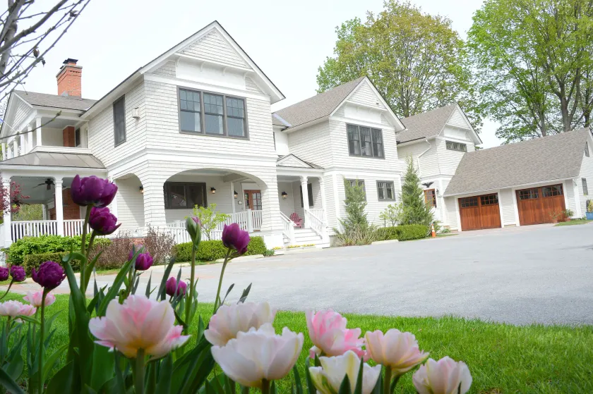 The Springwater Bed and Breakfast - Image 1
