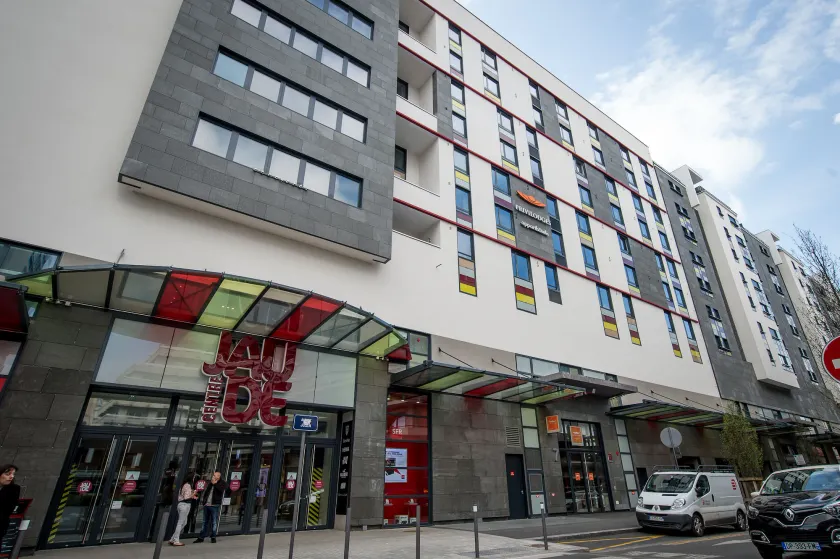 Apparthotel Privilodges Carré de Jaude - Image 1
