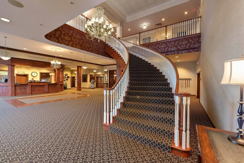 Carlisle Inn - Image 1