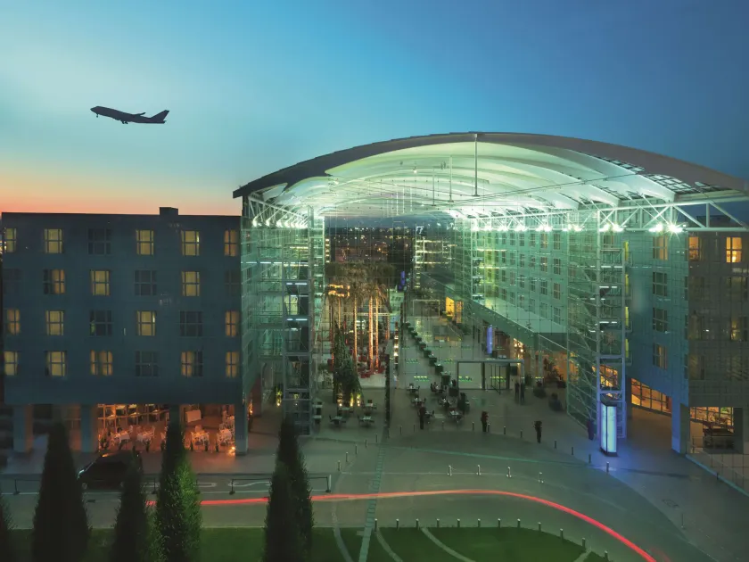 Hilton Munich Airport - Image 1
