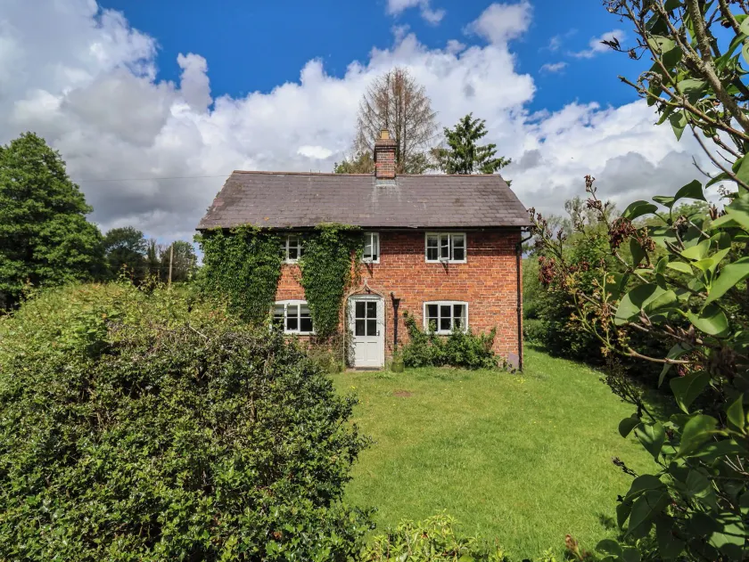 Wolvesacre Mill Cottage - Image 1