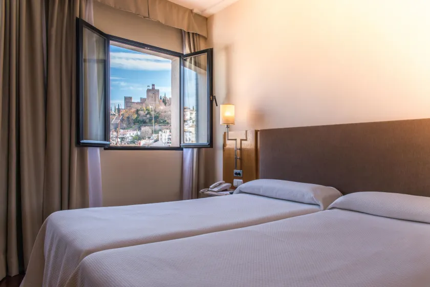 Hotel Inglaterra - Image 1