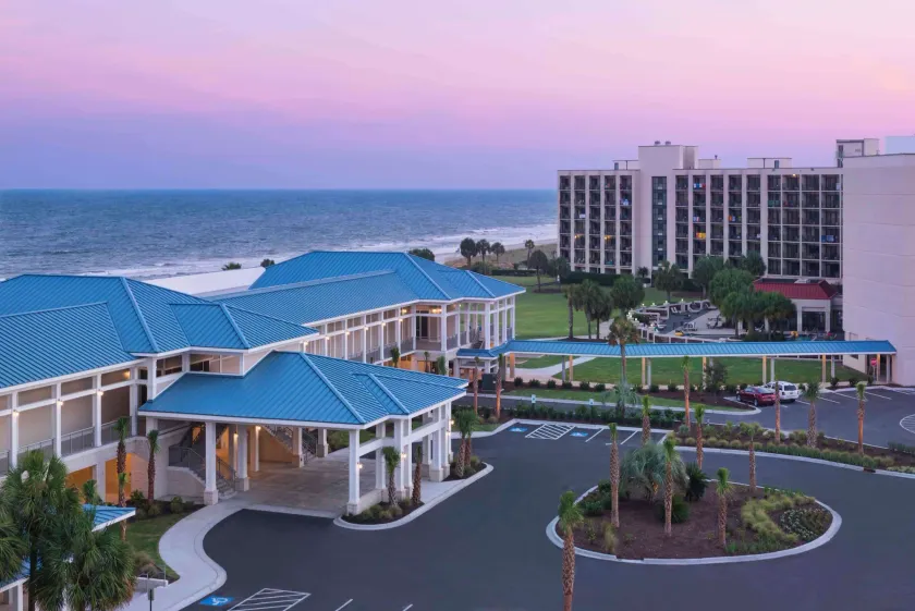 DoubleTree Resort by Hilton Myrtle Beach Oceanfront - Image 1