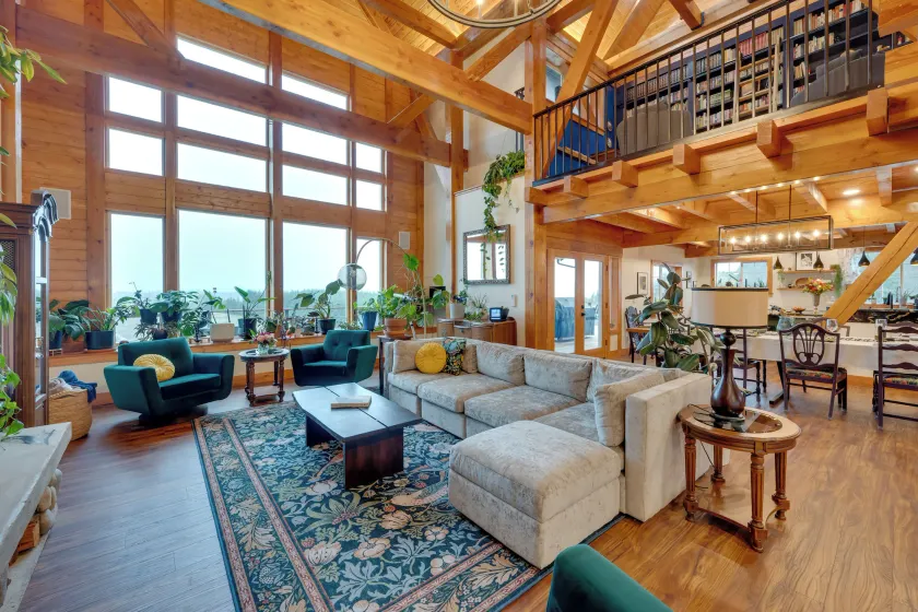 Big Groups Welcome! Mtn-view Onalaska Estate - Image 1