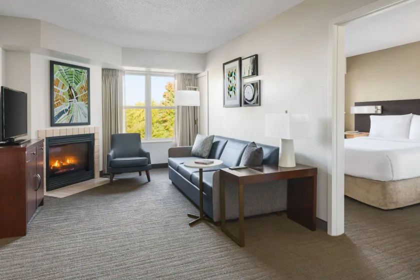 Residence Inn by Marriott Gaithersburg Washingtonian Center - Image 1