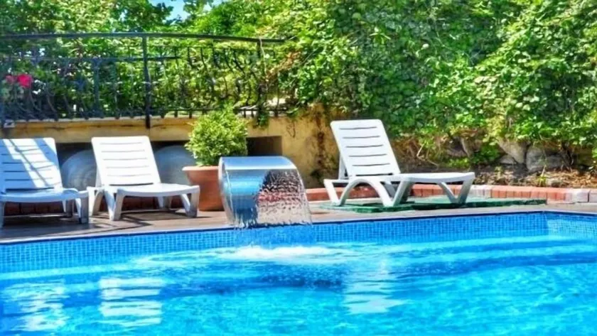 Uzun Apart Otel - Image 1