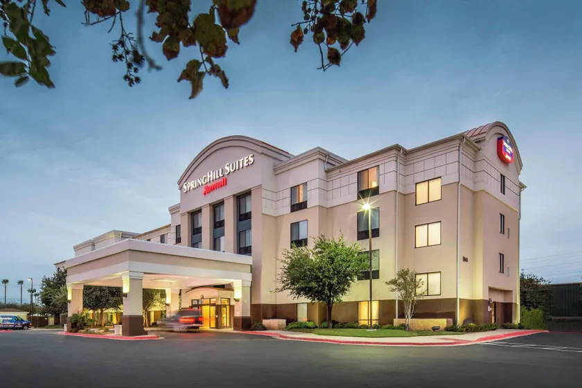 SpringHill Suites by Marriott Laredo - Image 1
