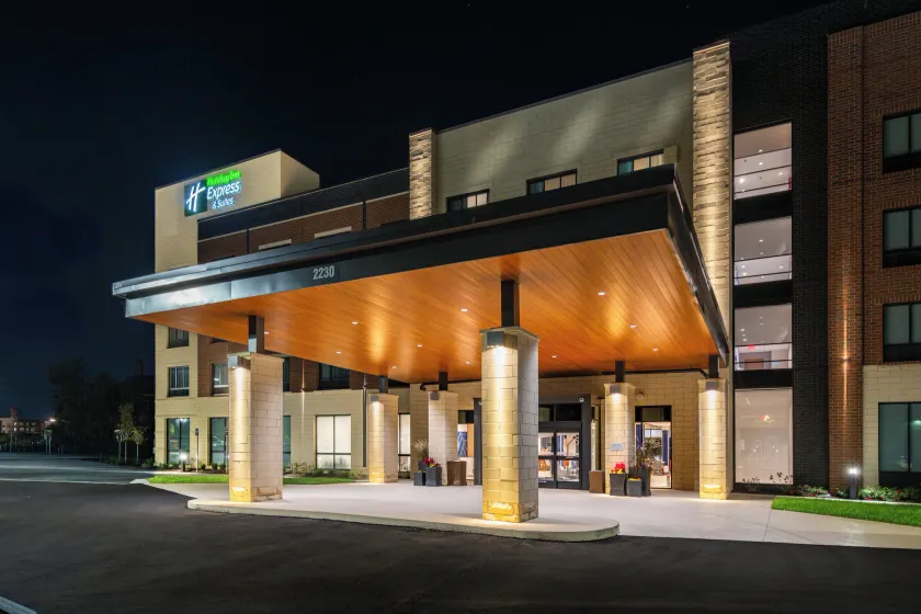Holiday Inn Express & Suites Murfreesboro West by IHG - Image 1