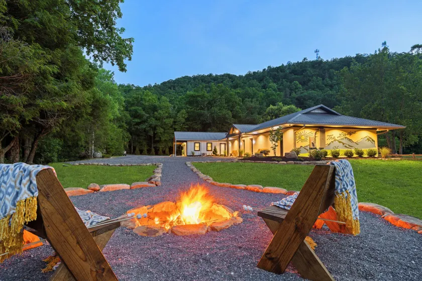 Lodge at Mount Mitchell - Image 1