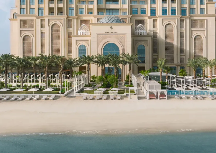 Four Seasons Resort and Residences at The Pearl - Qatar - Image 1