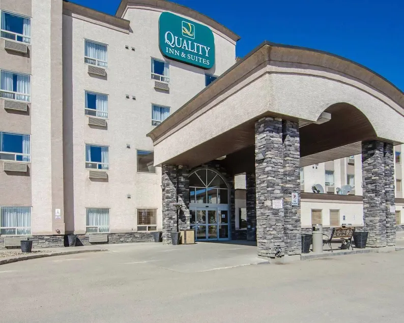 Quality Inn & Suites Grande Prairie - Image 1