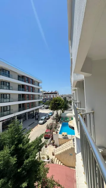 Kartel Hotel - Image 1
