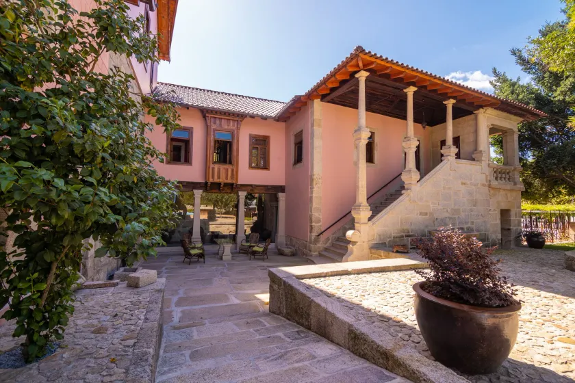 Casal Palace - Image 1