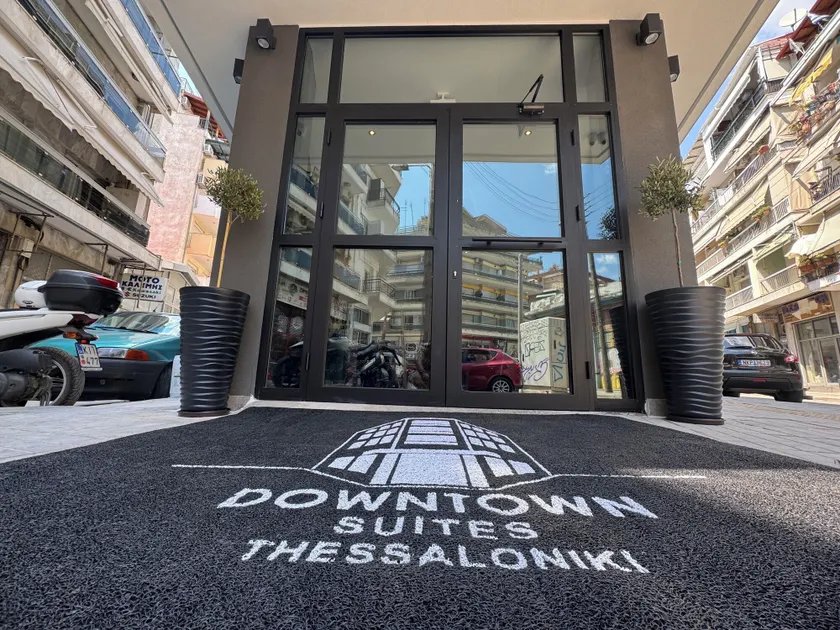Downtown Suites - Image 1