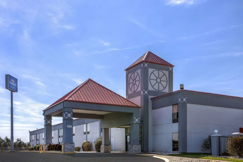 Baymont by Wyndham La Vergne Nashville I-24 East - Image 1
