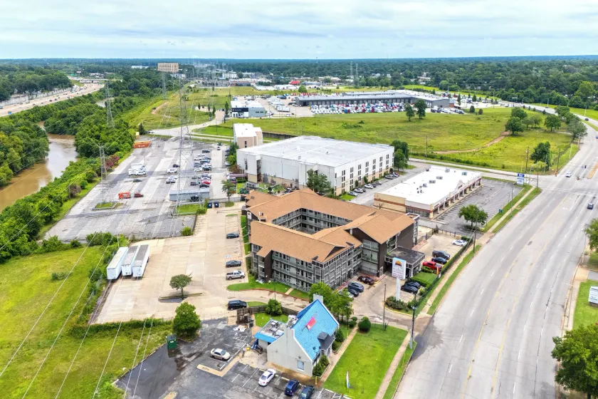Memphis 1 Extended Stay near airport I 240, TN - Image 1