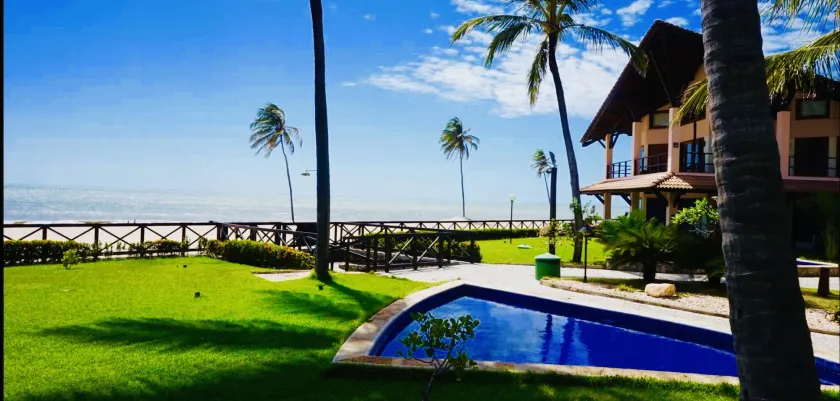Dream Beach Cumbuco Oceanfront Apartments - Image 1