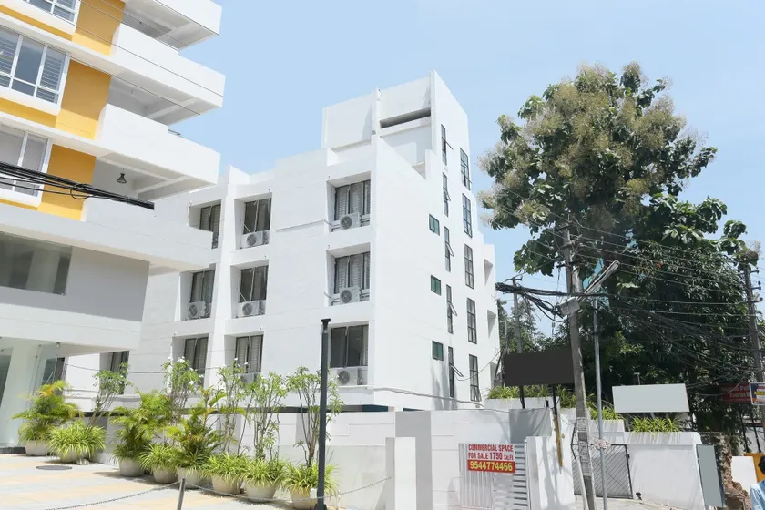 OYO 8220 Hotel Ganesh - Image 1