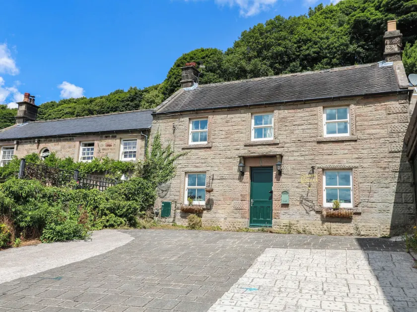 Jasmine Cottage - Image 1