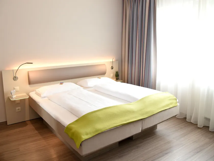Hotel Bonn City - Image 1