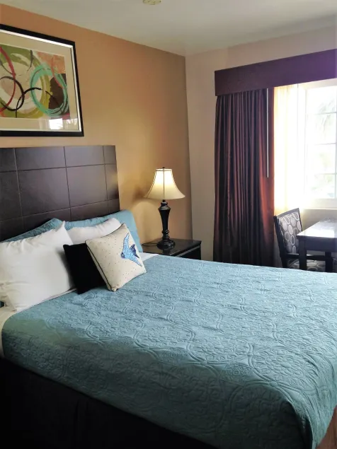 Morro Crest Inn - Image 1