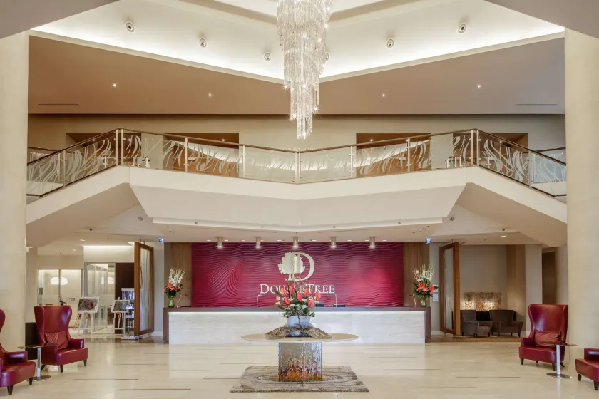 DoubleTree by Hilton Bratislava - Image 1