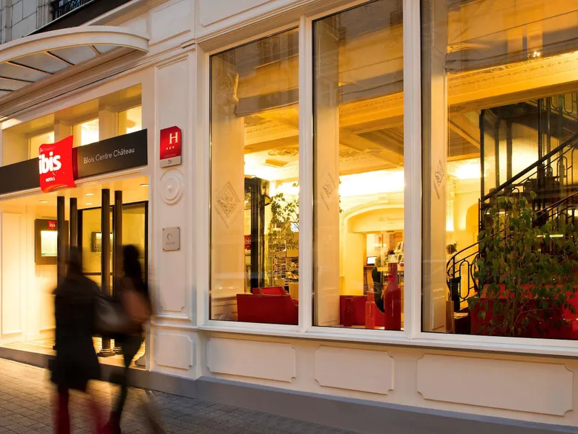 ibis Blois Centre Château - Image 1