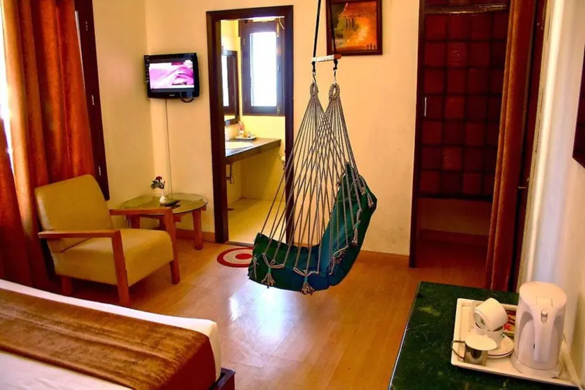 Hotel Kasauli Regency Stags Not Allowed - Image 1