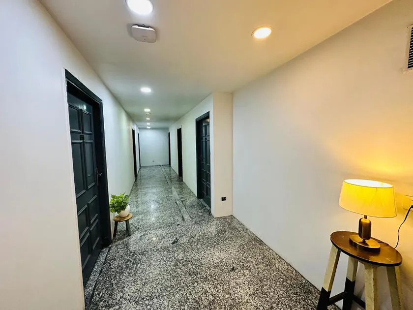 Qotel Comfort Golden Saffron Punjabi Bagh - Lobby