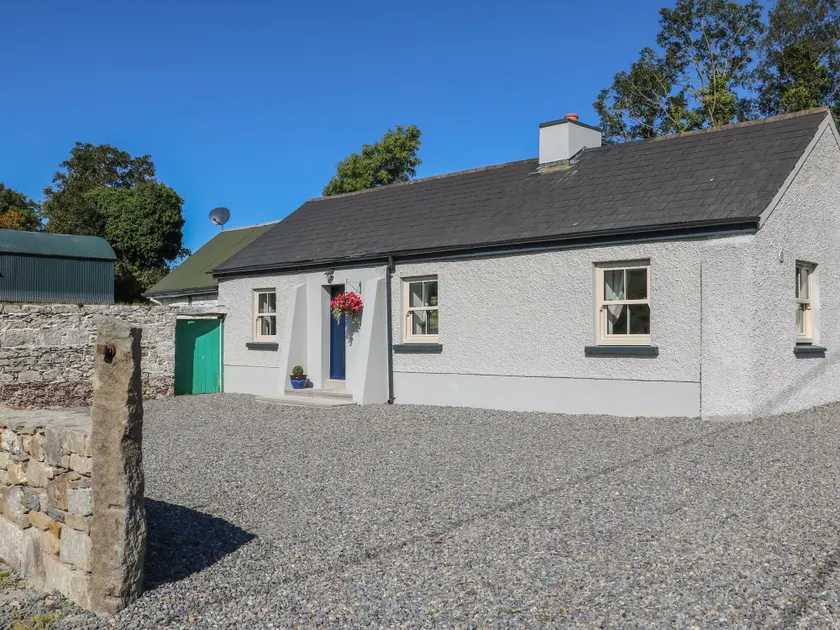 Macreddin Rock Bed & Breakfast - Image 1
